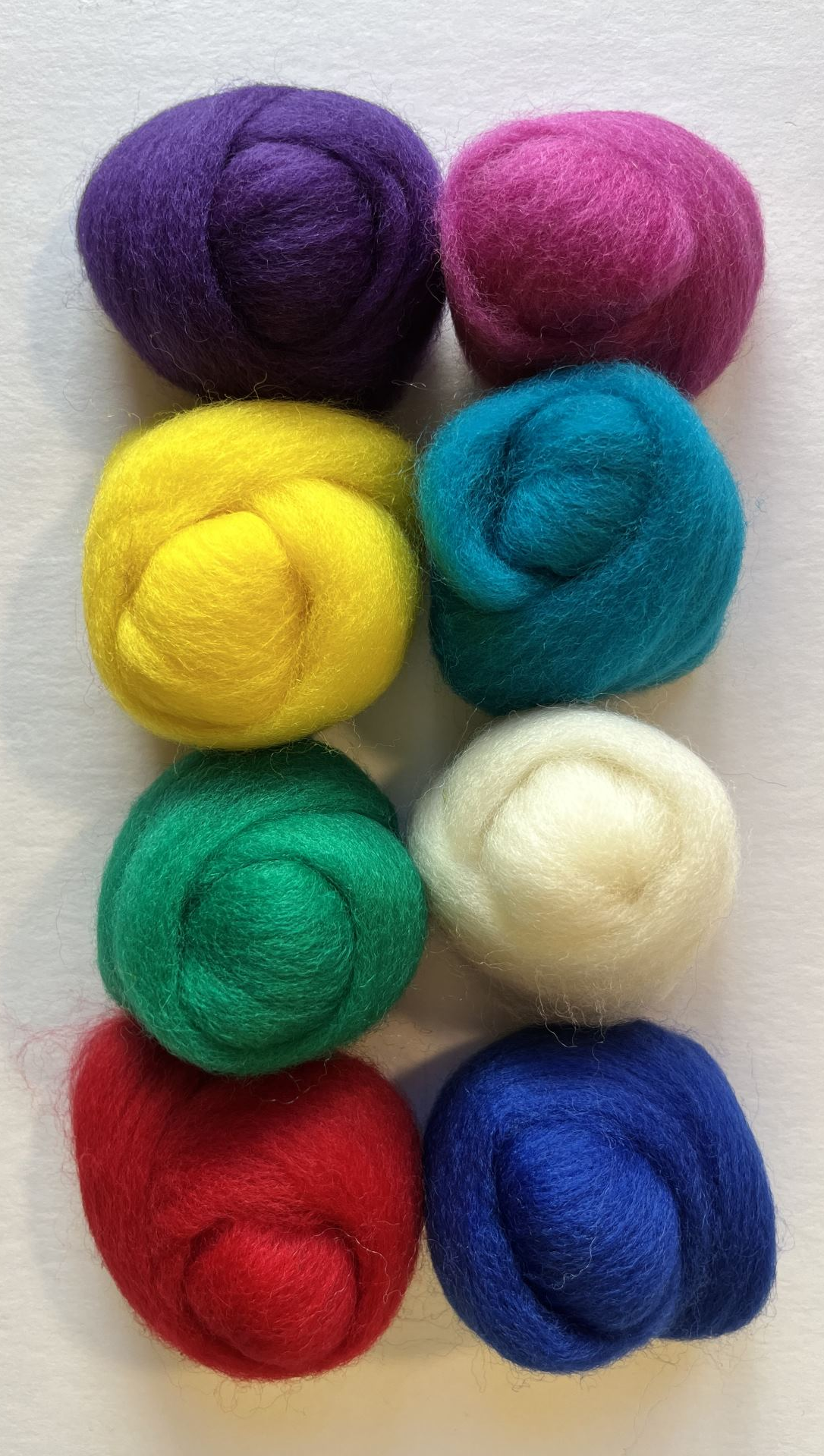 Wool Roving Assortment > Primary