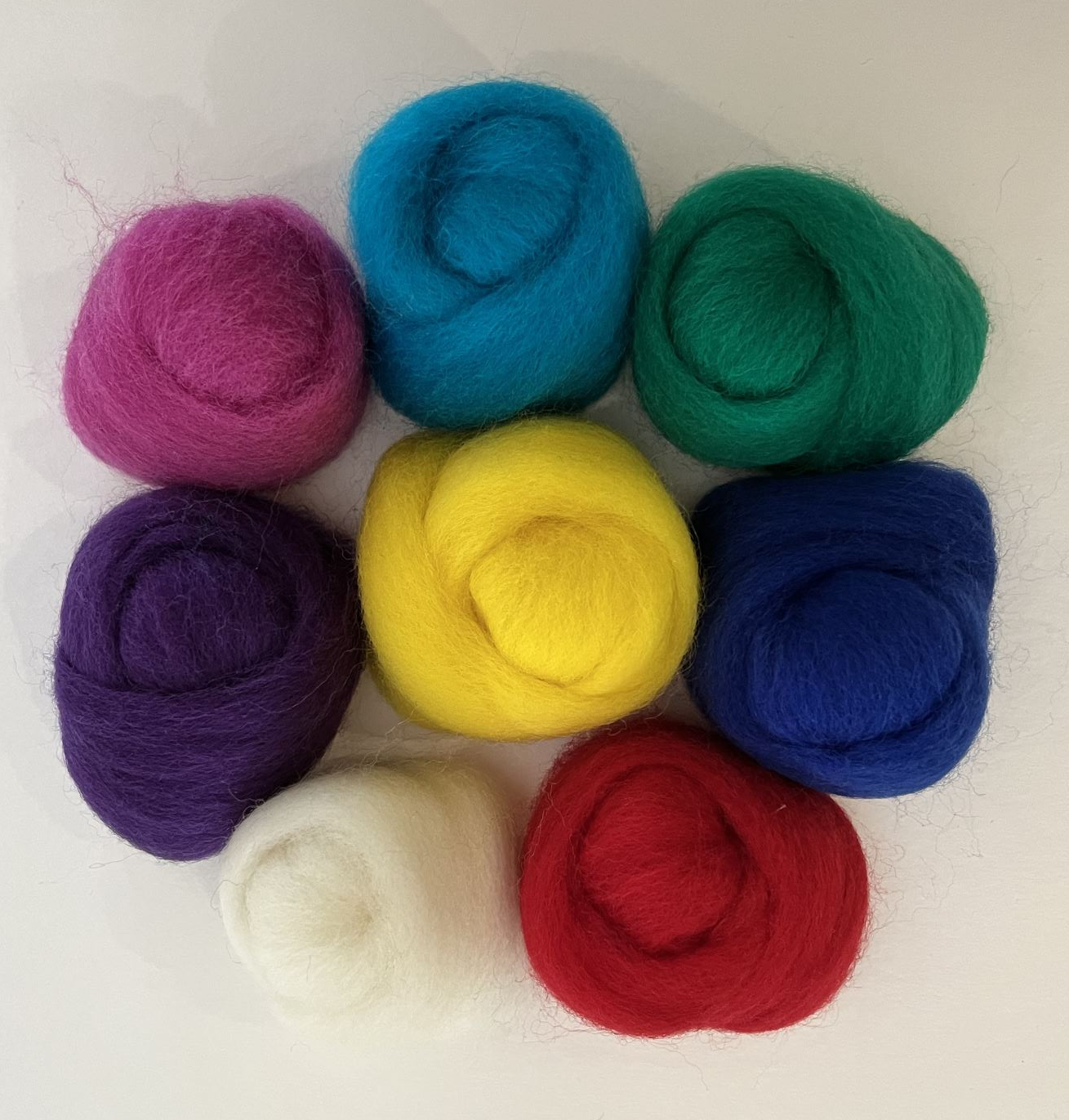 Wool Roving Assortment > Primary